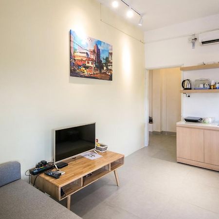 مدينة هوشي منه Scandinavian Apartment With Balcony In Bui Vien المظهر الخارجي الصورة