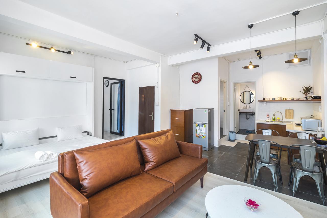 مدينة هوشي منه Scandinavian Apartment With Balcony In Bui Vien المظهر الخارجي الصورة